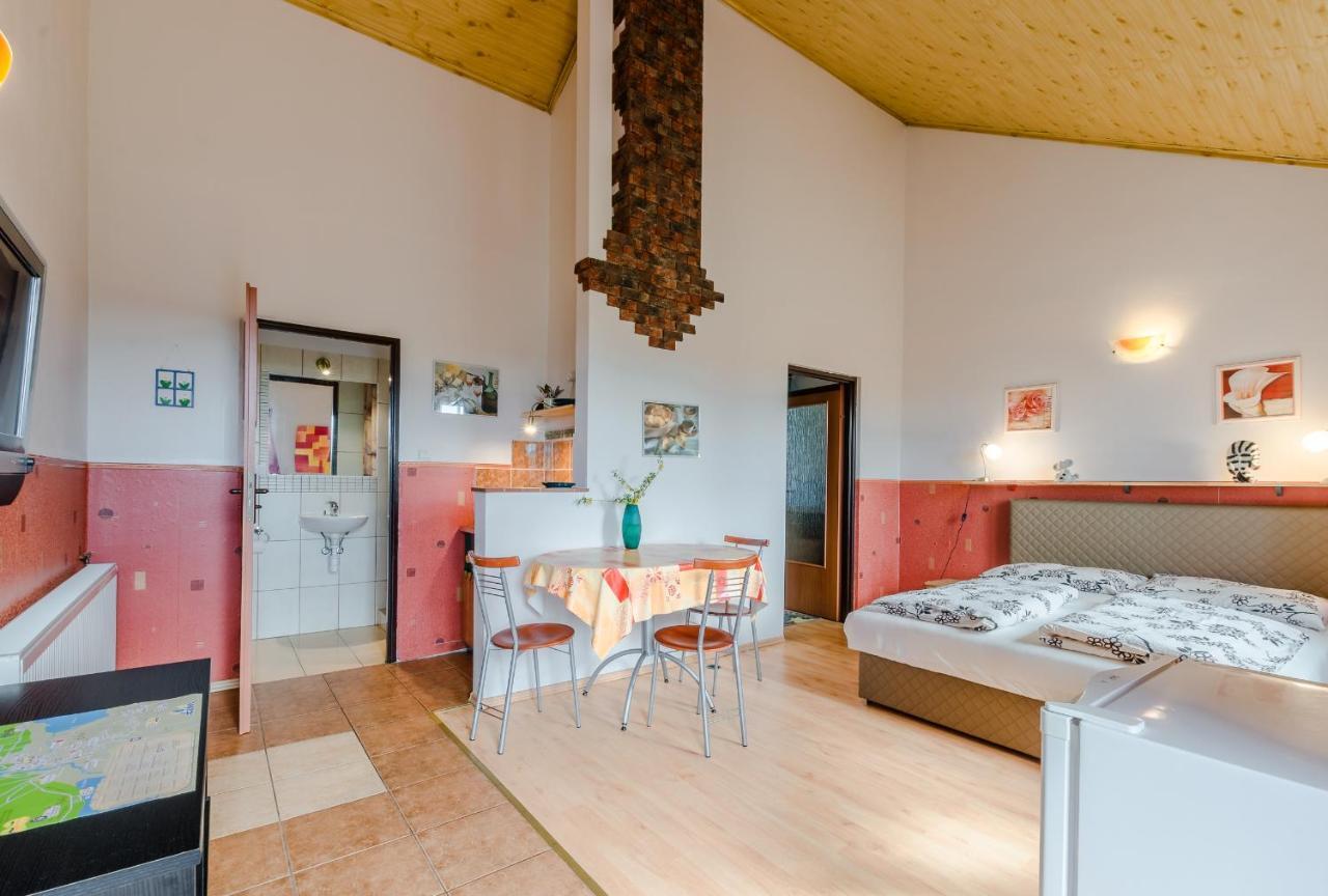 Bed and Breakfast Darmaleba Exterior foto